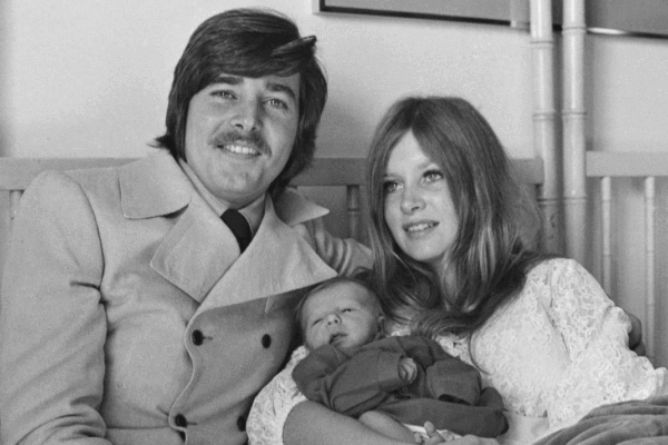 Bobby Sherman, a 1960s and ’70s teen heartthrob who later became a CPR instructor, has died at the age of 81.